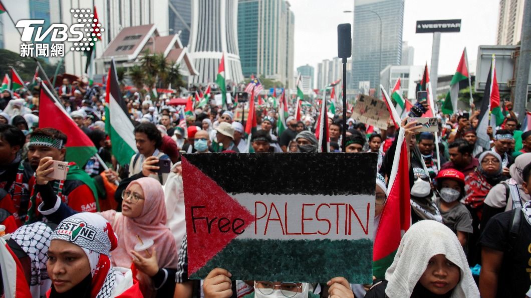 馬來西亞上街支持巴勒斯坦。（圖／達志影像路透社）