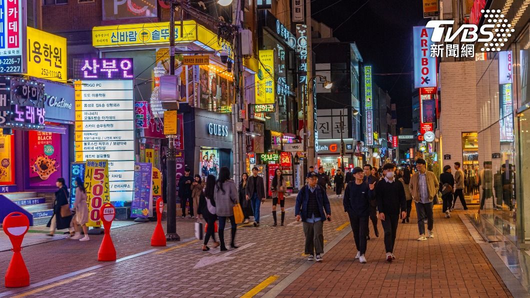 有網友形容，南韓首爾跟去西門町差不多。（示意圖／shutterstock 達志影像）