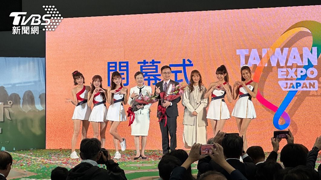 中華職棒經典女孩現身日本台灣形象展開幕典禮。（圖／呂欣芷攝）