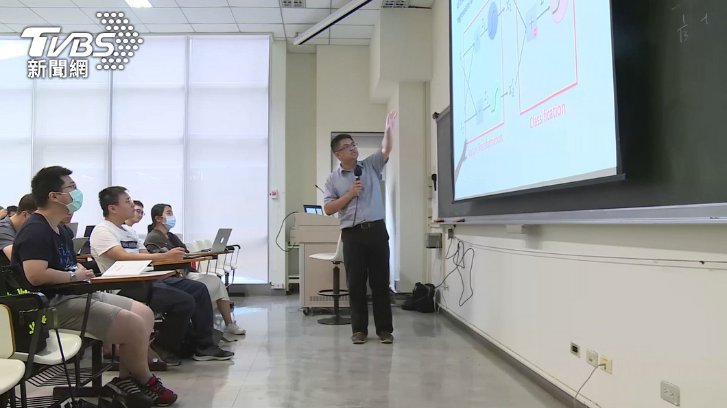 NTU proposes semiconductor program starting in 2024 (TVBS News) NTU proposes semiconductor program starting in 2024