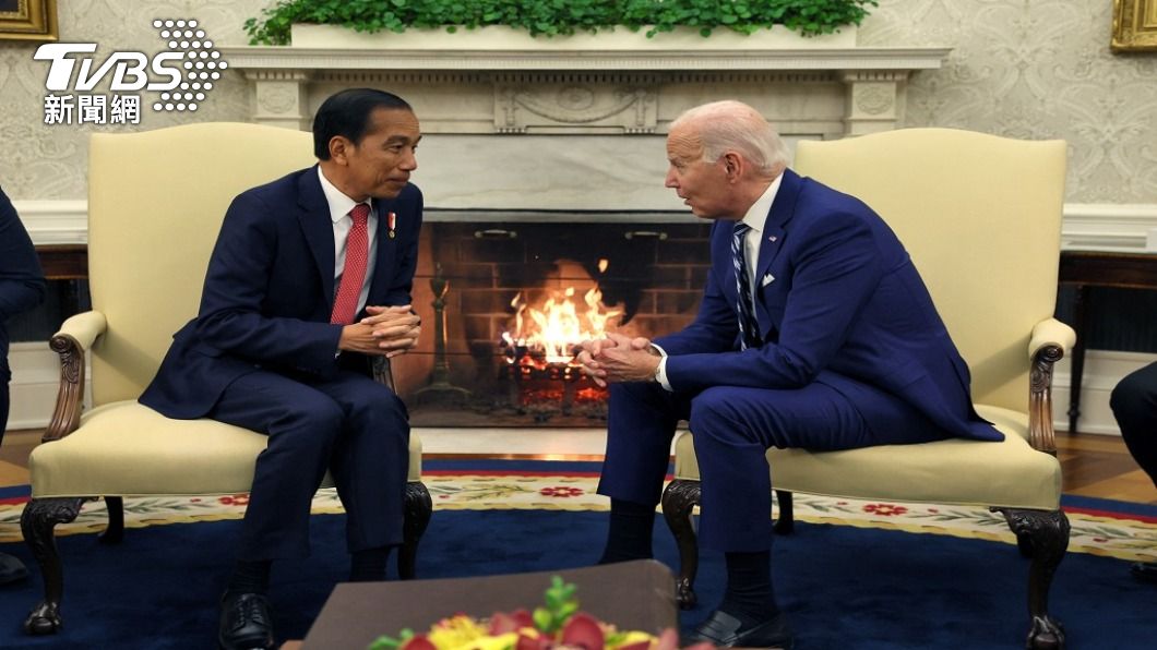 （印尼總統佐科威13日訪問美國白宮。圖／RTS）