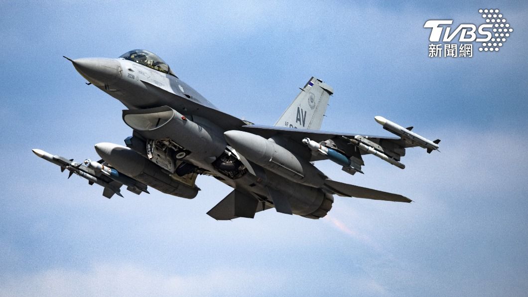 台灣預計向美方採購66架較新型F-16戰機。（示意圖／shutterestock達志影像）