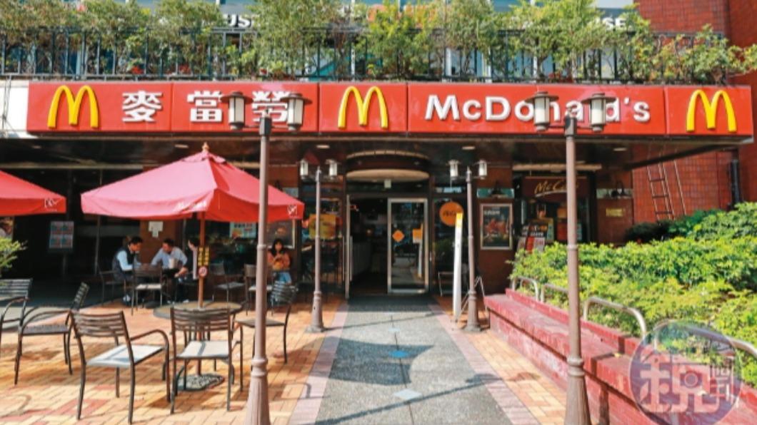 麥當勞台北民生餐廳於1984年1月28日設立，至今已經營長達40年，該餐廳目前正在進行全面改裝。（圖／鏡週刊資料照）