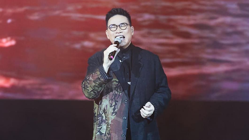 蘇永康11月25日將在台北國際會議中心開唱，預告將請來天王級大咖助陣。（圖／寬魚國際提供）