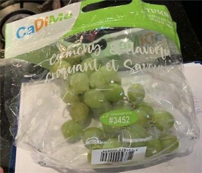 葡萄、百香果水果也在列。(圖/食藥署提供)