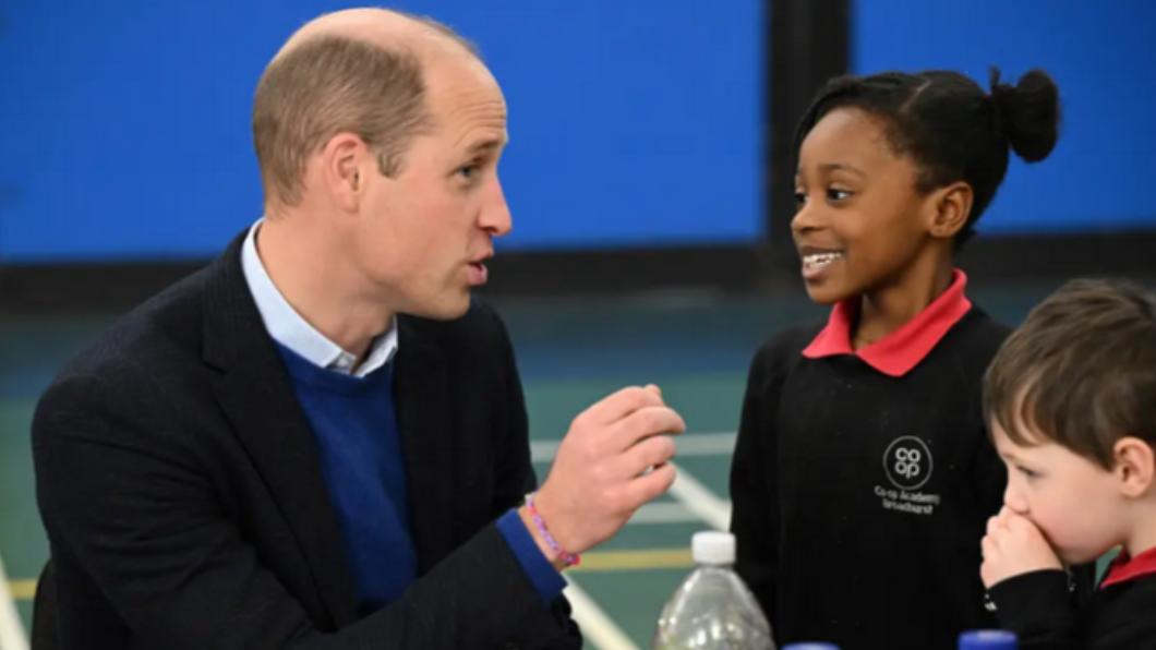 威廉王子（Prince William）被邀挑髮型自嘲「不該問我」。（圖／翻攝自《鏡報》）