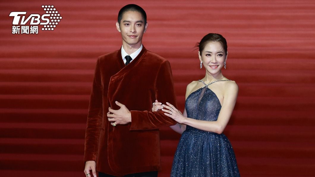 曹佑寧搭檔楊千霈完成金馬紅毯主持初體驗。（圖／TVBS娛樂組攝）