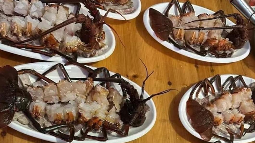 [新聞] 美味龍蝦「這樣擺」秒倒胃　網嘆：擺盤