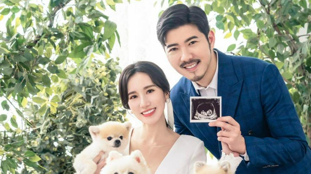Taiwanese star Apple Huang reveals wedding and baby joy (Courtesy of Apple’s Facebook account) Taiwanese star Apple Huang reveals wedding and baby joy