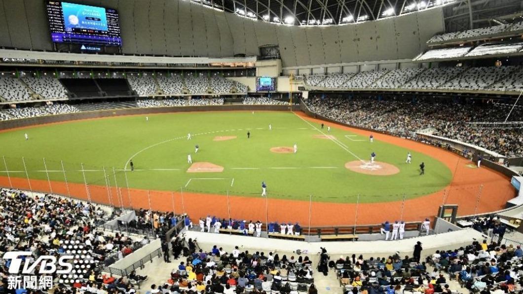 Yomiuri Giants exhibition games: Full stadium opening (TVBS News) Yomiuri Giants exhibition games: Full stadium opening