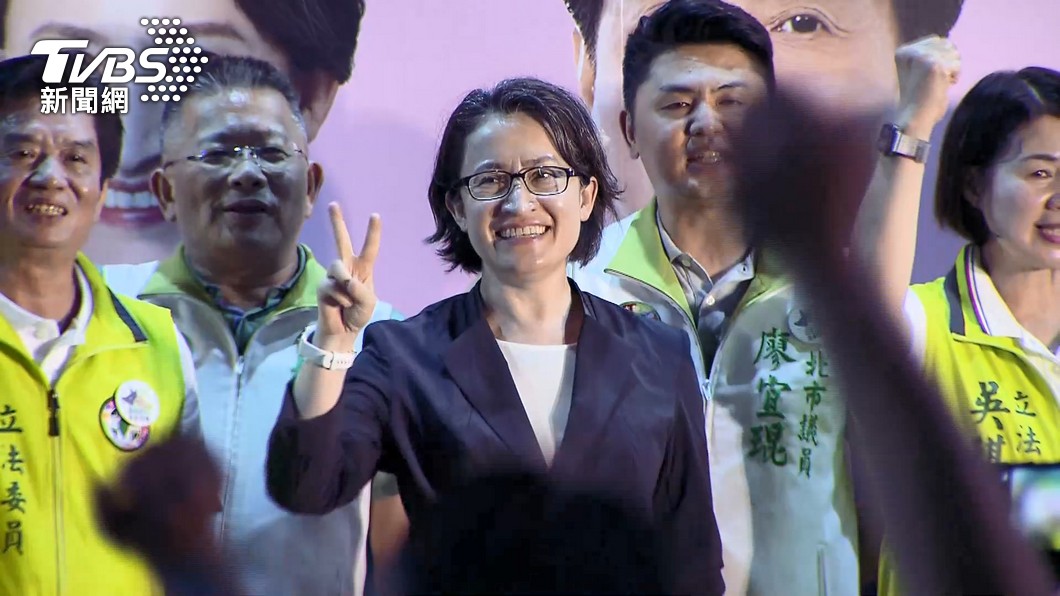  Hsiao Bi-khim advocates for DPP majority in legislature