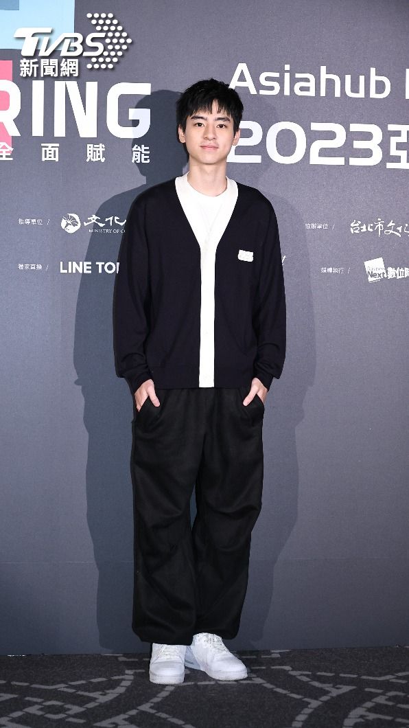 劉敬登亞洲新媒體高峰會 自爆想留「絡腮鬍」使壞│TVBS新聞網