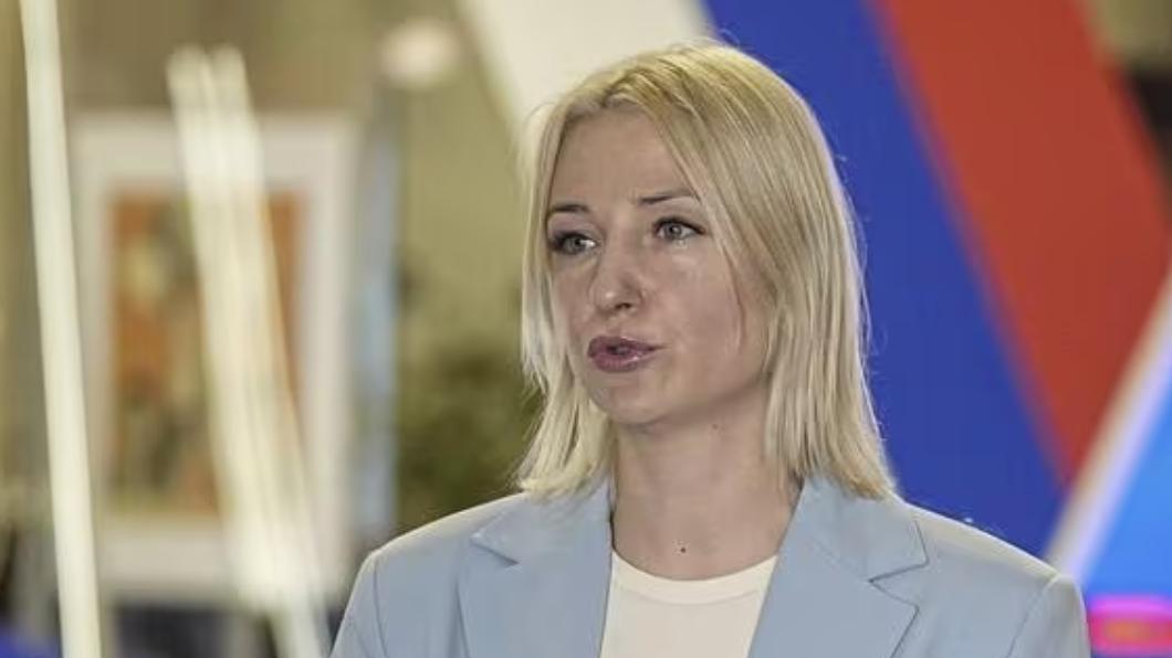 前電視台女記者鄧佐娃登記參選俄國總統。（圖／翻攝自@elcomercio_peru推特）