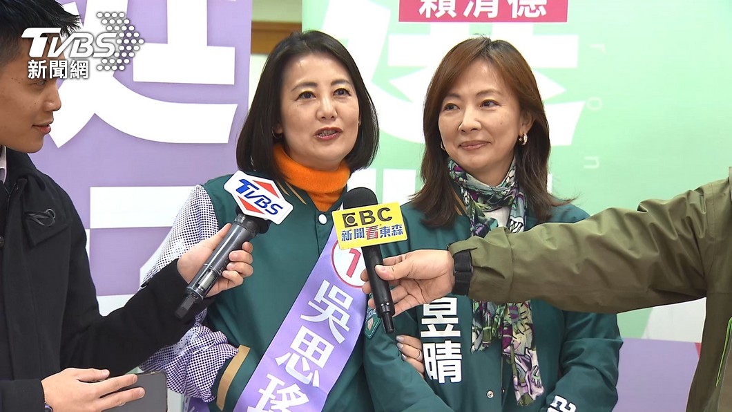 吳思瑤（右）被問選台北市長回應了。（圖／TVBS資料照）