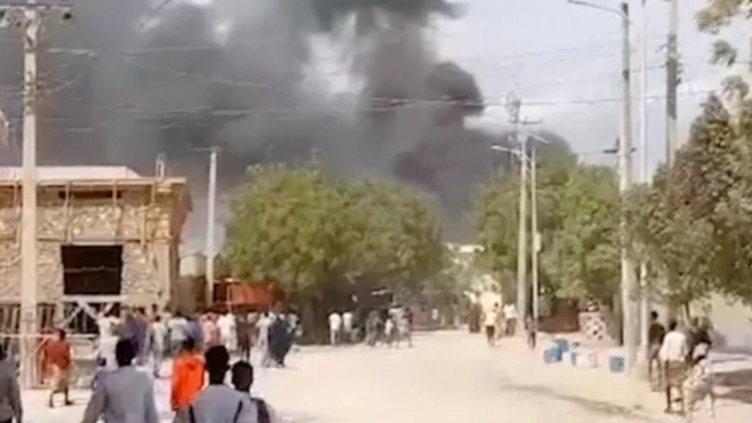 今年9月於索馬利亞中部發生的炸彈攻擊事件也疑似與青年黨有關。（圖／翻攝自Al Jazeera）