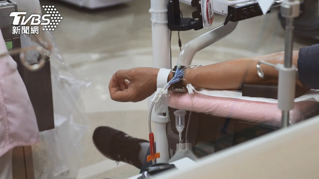 台北捐血中心平均血液庫存量僅剩6.2天。（圖／TVBS資料畫面）