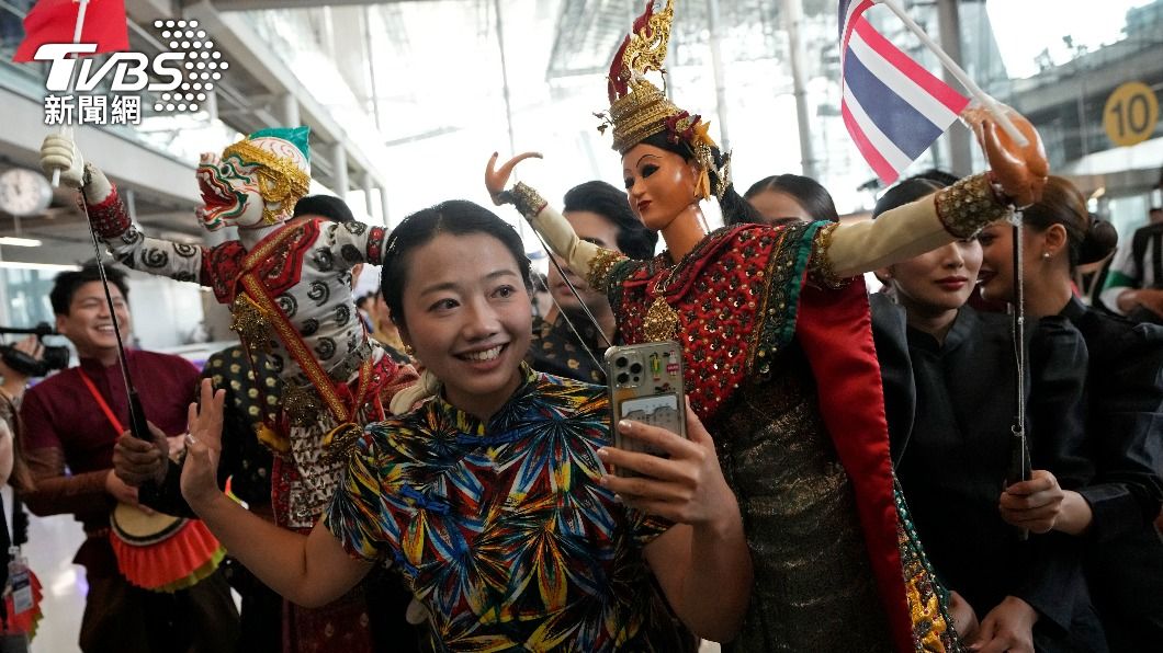 為了最大化吸引陸客來訪，泰國將從3月開始，對中國實施「永久免簽」。（圖／達志影像美聯社）