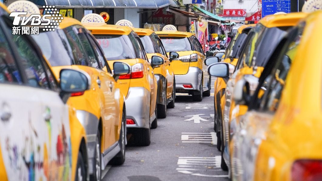 台南市與高雄市過年期間，計程車將加成。（示意圖／Shutterstock達志影像）
