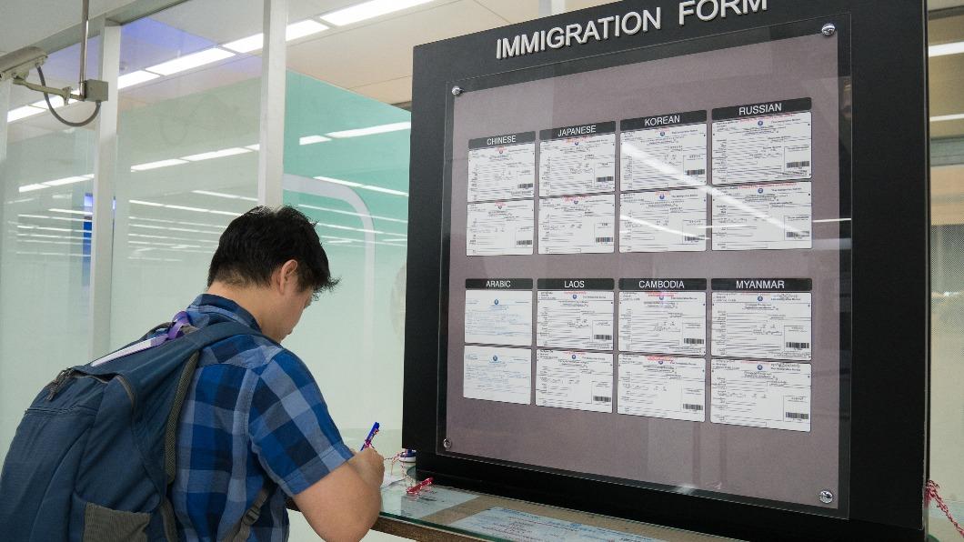 多名中國留學生表示，入境美國時遭長時間盤問，圖為示意圖。（示意圖／達志影像Shutterstock）