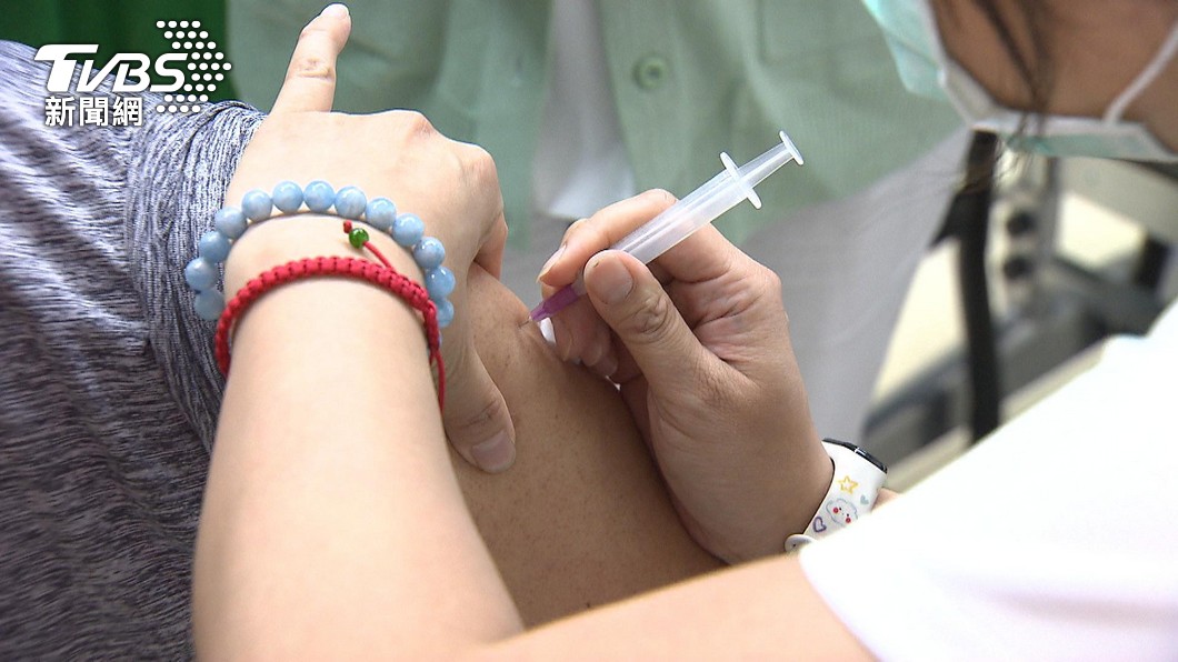 CDC announces flu vaccines open to public from March 5 (TVBS News) CDC announces flu vaccines open to public from March 5