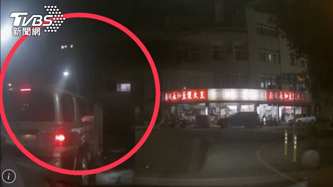 台南市新營區（15）日晚間發生一起行車糾紛。（圖／TVBS）