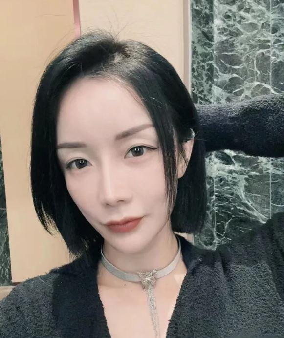 秦思驚傳墜樓。(圖/翻攝自微博)