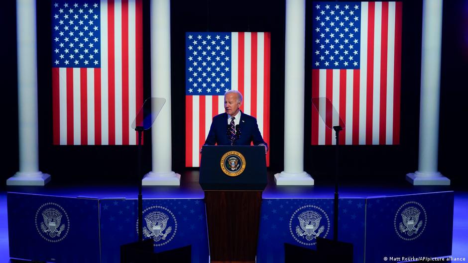2024美國大選萬眾矚目，現任總統拜登若再勝選，將成為美史上最年長總統。（圖／德國之聲提供）