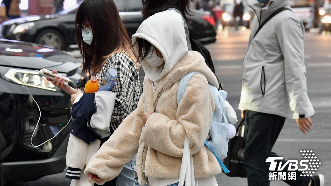 Taiwan reports 53 OHCA deaths amidst cold snap (TVBS News) Taiwan reports 53 OHCA deaths amidst cold snap