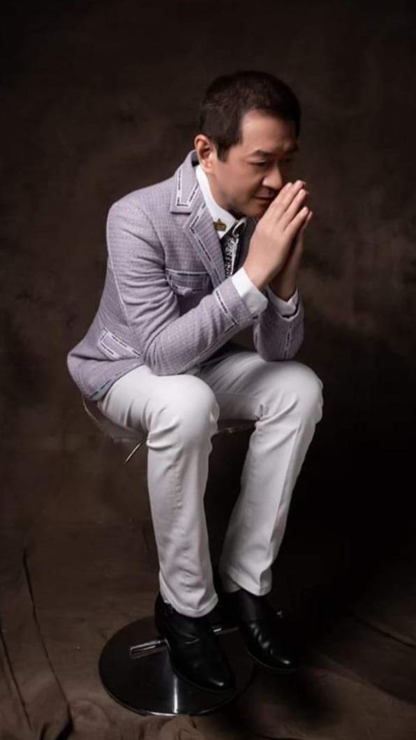 蔡小虎發文送別恩師，感謝對方為他創作〈一生只有你〉等歌。（圖／翻攝自蔡小虎臉書）