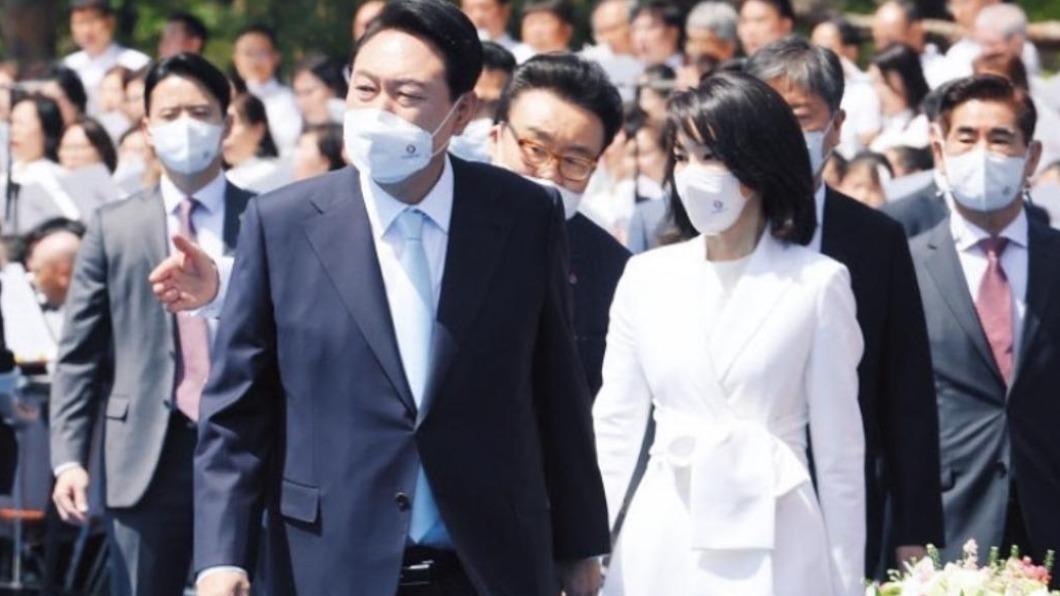 韓國總統尹錫悅與夫人金建希。（圖／翻攝自＠jjang_dongdong IG）