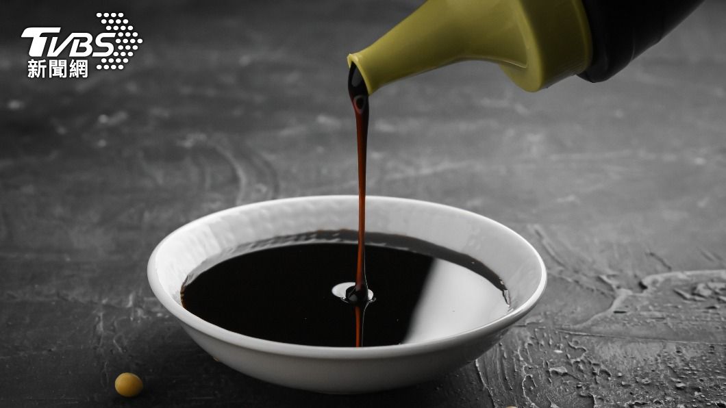 純釀造醬油主要以天然發酵製成。（示意圖／shutterstock達志影像）