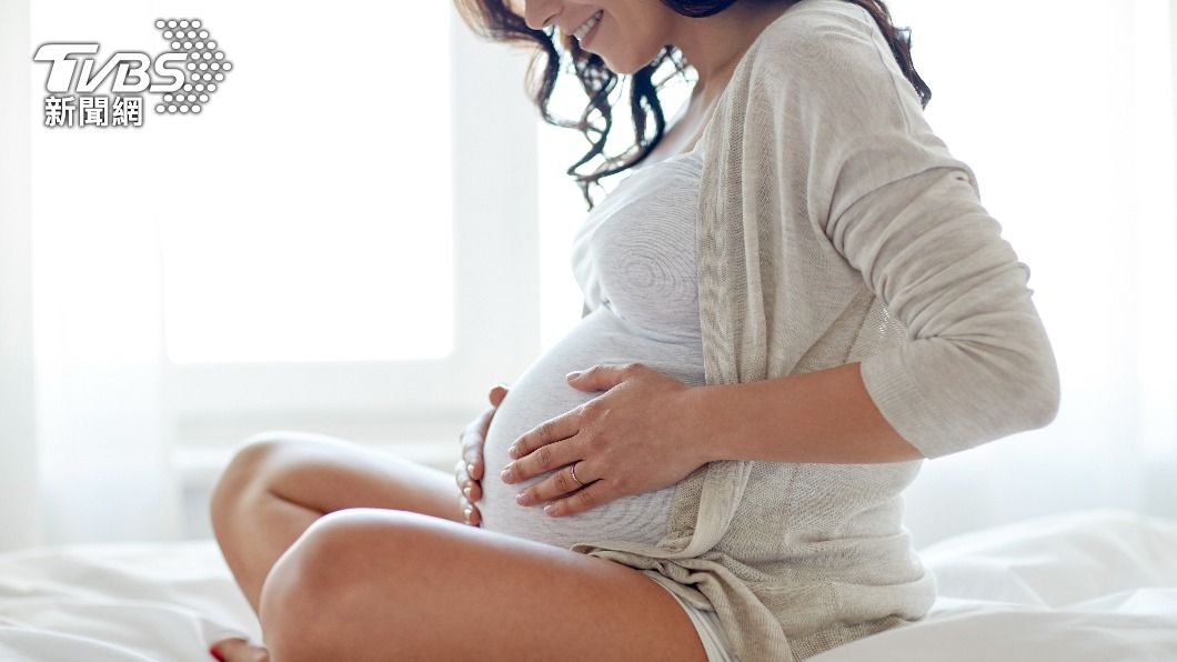 懷孕時要合理增重，增加過快或過重都會有風險。（示意圖／shutterstock達志影像）