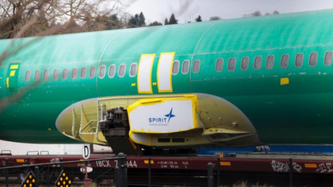 波音供應商員工在部分737 MAX 9班機上發現「錯鑽孔」。（圖／翻攝自《華爾街日報》）