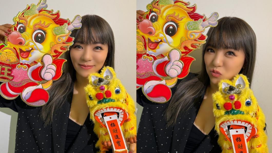 丁噹送自己一套紅色內衣褲招桃花。（圖／相信音樂提供）