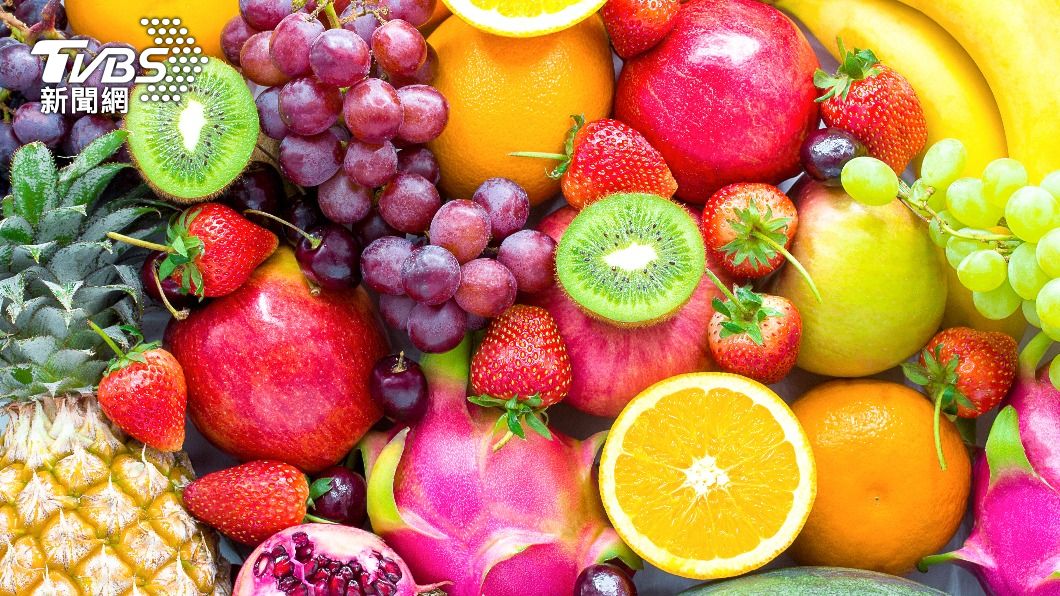 高鉀水果能將身體多餘的鈉排出，解決水腫問題。（示意圖／shutterstock達志影像）