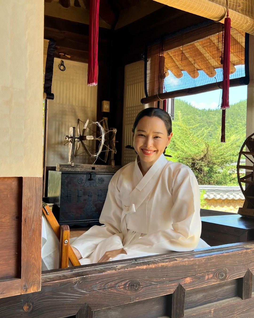 李荷妮產後復出重登喜劇女王 母親一句鼓勵「忍痛都值得」│TVBS新聞網