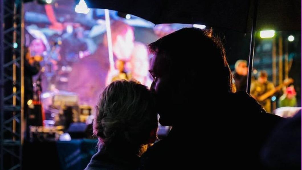 納瓦尼遺孀尤莉雅．納瓦納亞在上傳社群媒體一張兩人合照旁寫下「我愛你」。（圖／翻攝自Instagram）