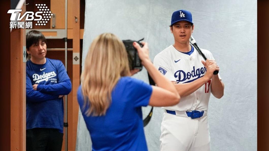 MLB球星大谷翔平拍攝的洛杉磯道奇球隊形象照，今日正式曝光。（圖／達志影像美聯社）