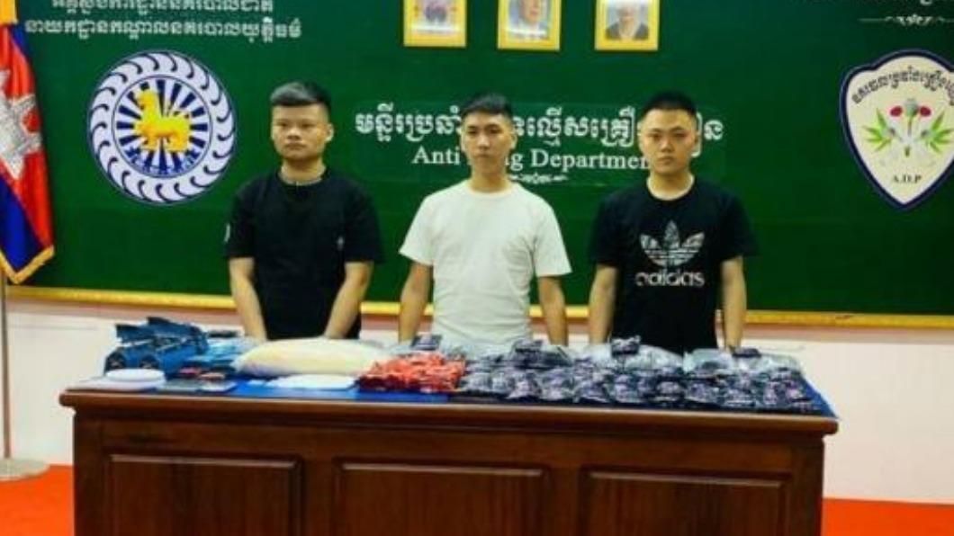 柬埔寨逮捕3台男，其中2人遭我國通緝。（圖／翻攝自《柬中時報》）