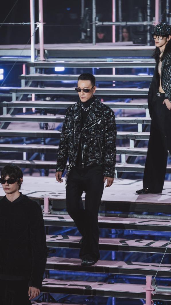 王陽明第一次在6000人前走秀，直呼超緊張。（圖／帝國娛樂提供）