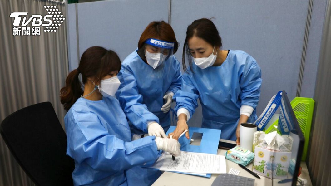 南韓實習醫師罷工持續延燒，政府打算放寬限制，允許護理師「接手」部份業務。（圖／達志影像美聯社）
