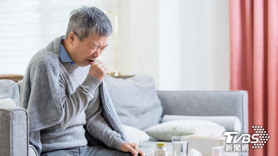 「慢性阻塞性肺病」因症狀與感冒相似，經常被忽視。（示意圖／shutterestock達志影像）