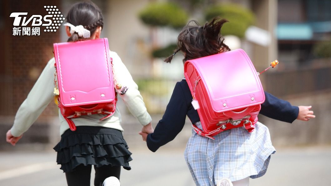 日本女童參加學校遠足中暑。（示意圖／shutterstock 達志影像）
