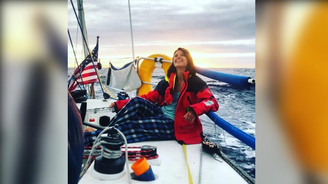 布勞爾希望透過自己完成挑戰的經驗分享,來鼓勵更多的年輕女性。(圖/翻攝自IG@colebraueroceanracing)