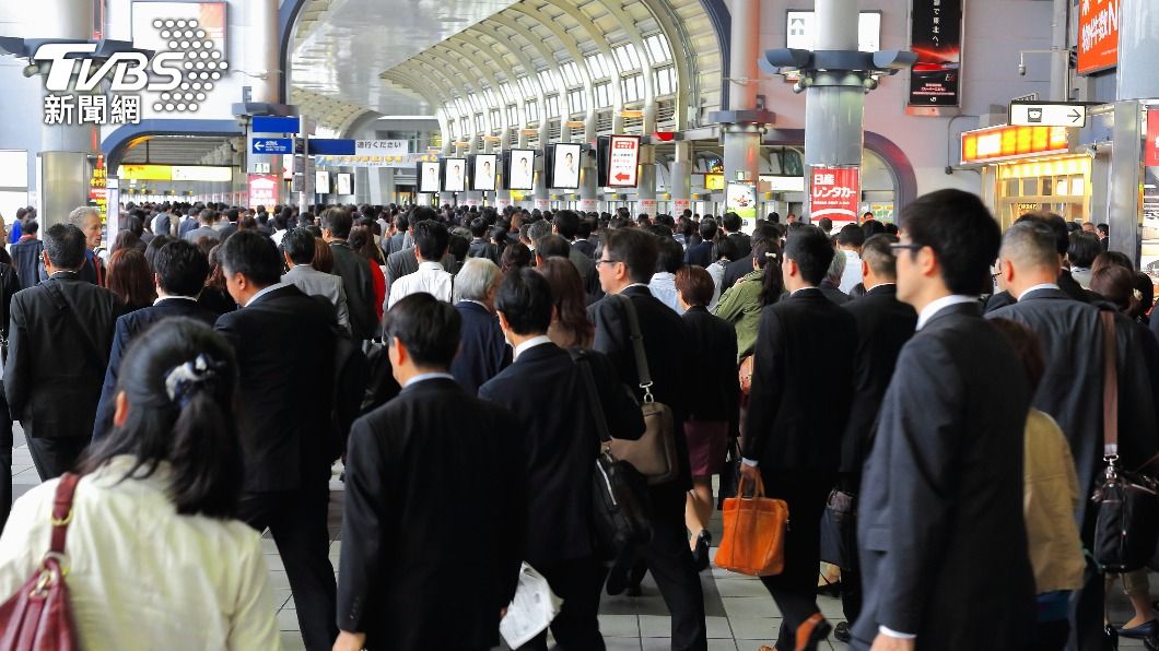 日本許多年輕人刻意不找正職工作。（示意圖／shutterstock 達志影像）