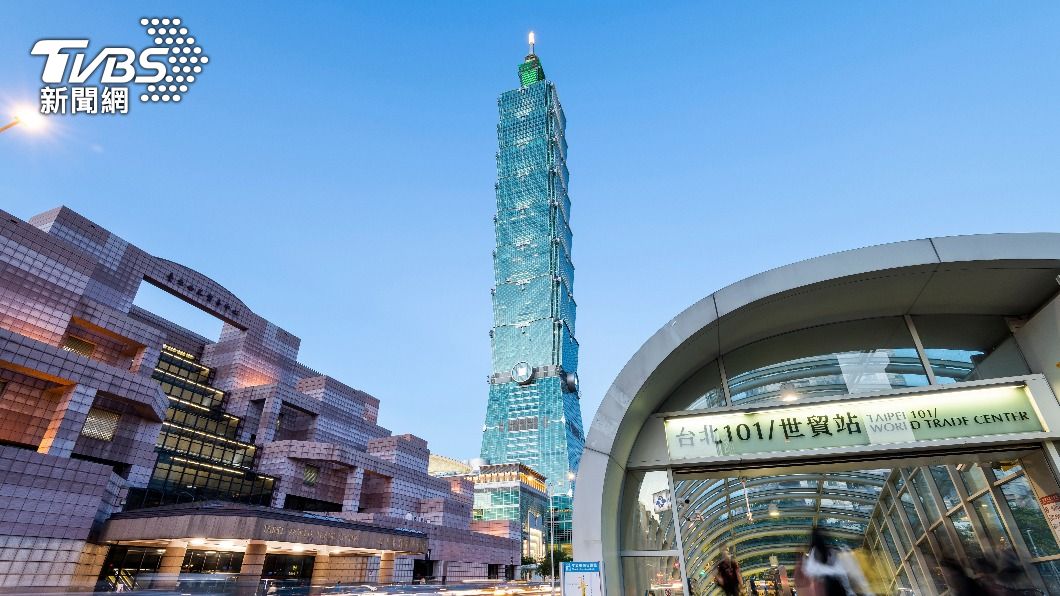 不少人為了發展前景，選擇北漂求學就業。（示意圖／shutterstock達志影像）