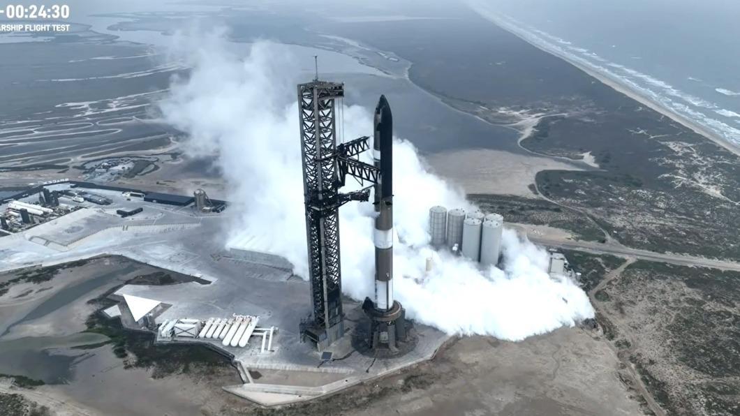 「Starship」（星艦）試射成功。（圖／翻攝自X@SpaceX）