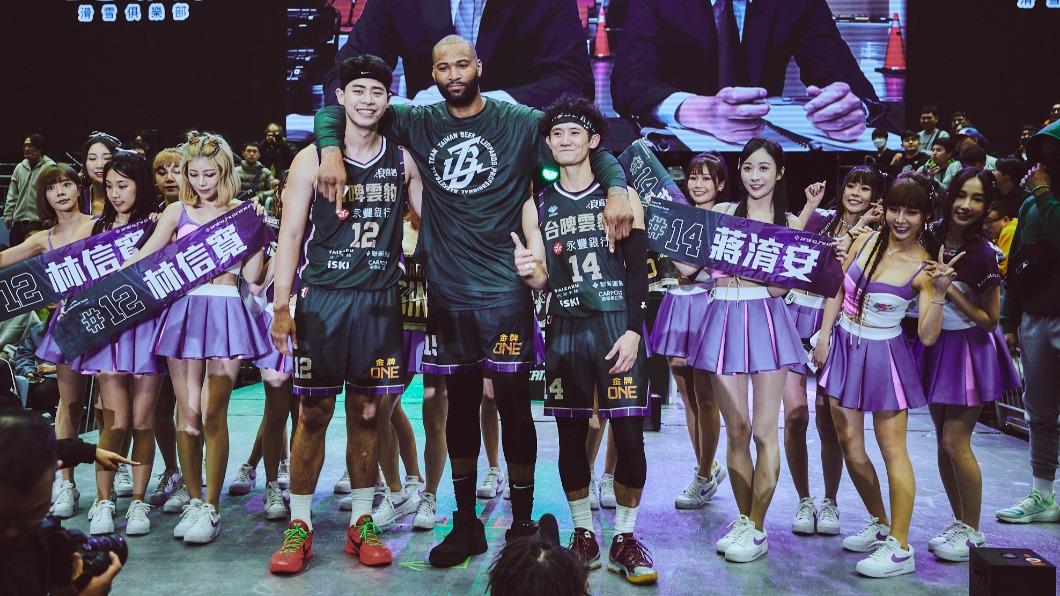 DeMarcus Cousins set for exciting return (Courtesy of Taiwan Beer Leopards) DeMarcus Cousins seals deal for Taiwanese basketball return