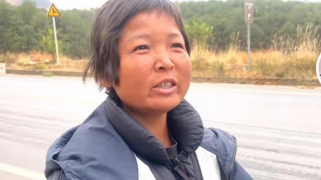 中國一名湖北女子徒步旅行，因容貌變化，引發熱議。（圖／翻攝自極目新聞）