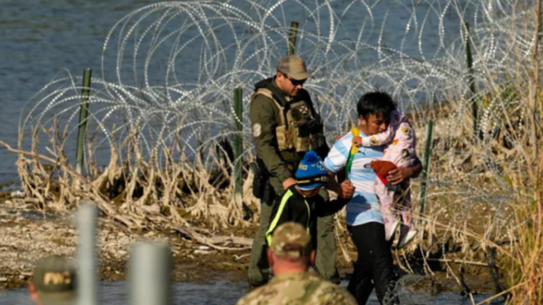 德州（Texas）作為美國南端與墨西哥接壤的州，長期深受非法移民所苦。（圖／翻攝自 半島電視台）